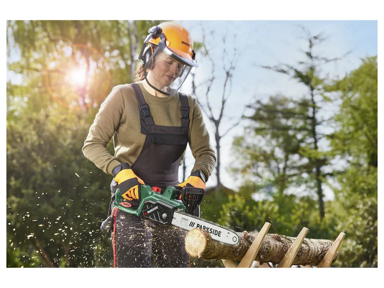 PARKSIDE® Tronçonneuse électrique PKS 1600 C2. 1600 W