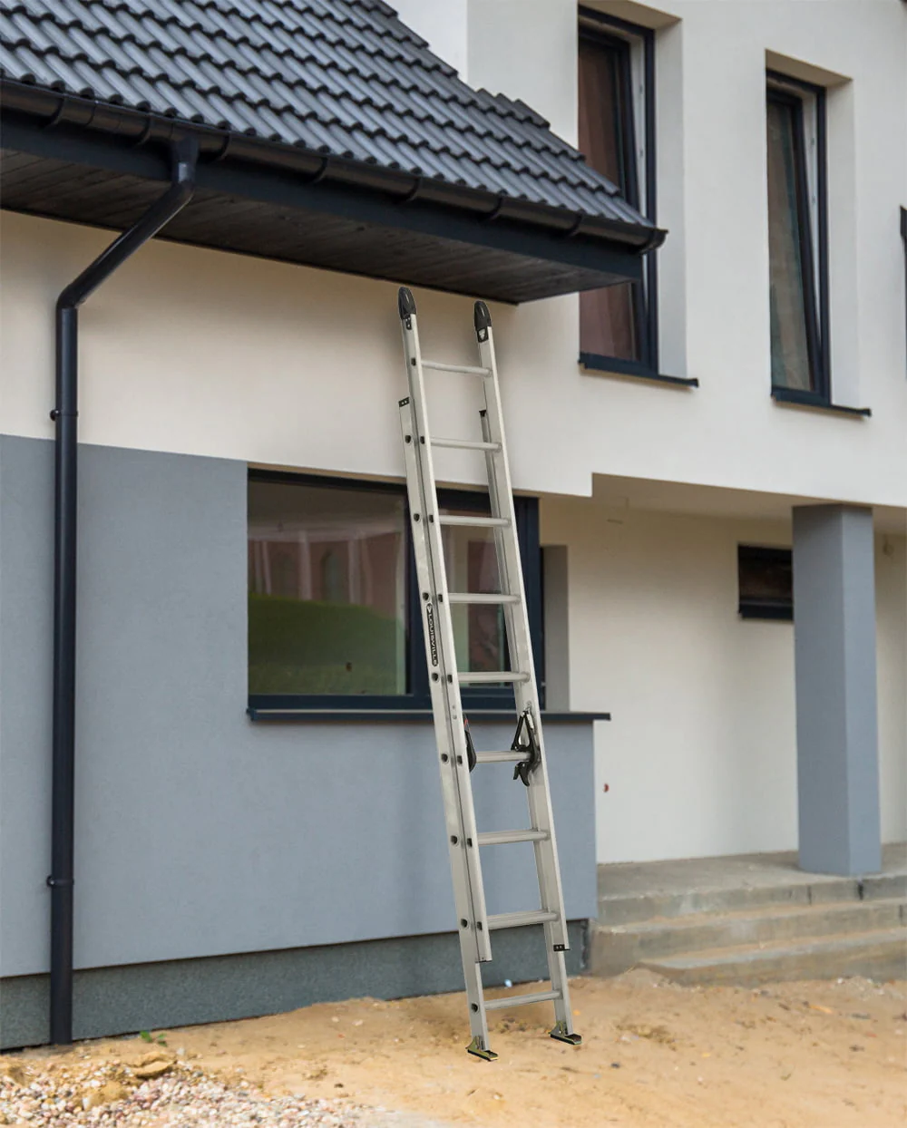 Louisville Ladder 16??Aluminum Extension, 15' Reach, 225 lbs Load Capacity, W-2222-16PG